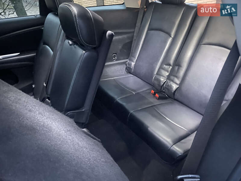 Позашляховик / Кросовер Dodge Journey 2012 в Харкові