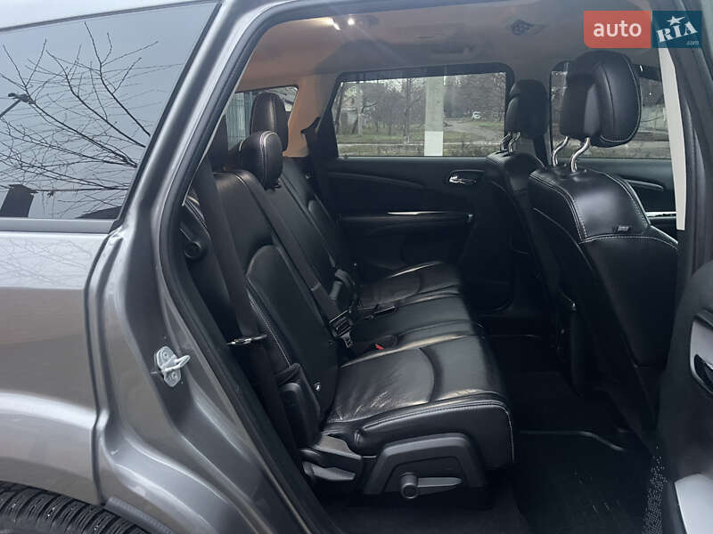 Позашляховик / Кросовер Dodge Journey 2012 в Харкові