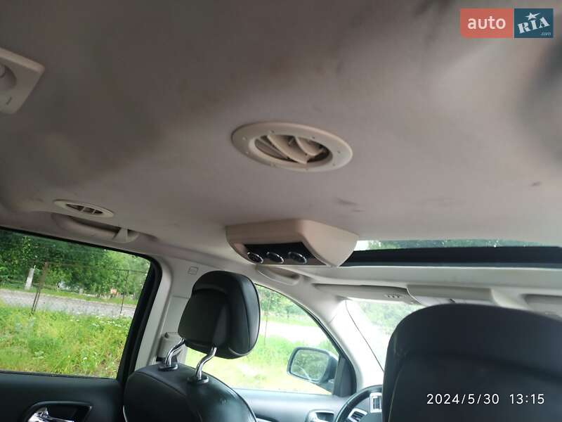 Внедорожник / Кроссовер Dodge Journey 2015 в Чернигове фото 11 Внедорожник / Кроссовер Dodge Journey 2015 в Чернигове