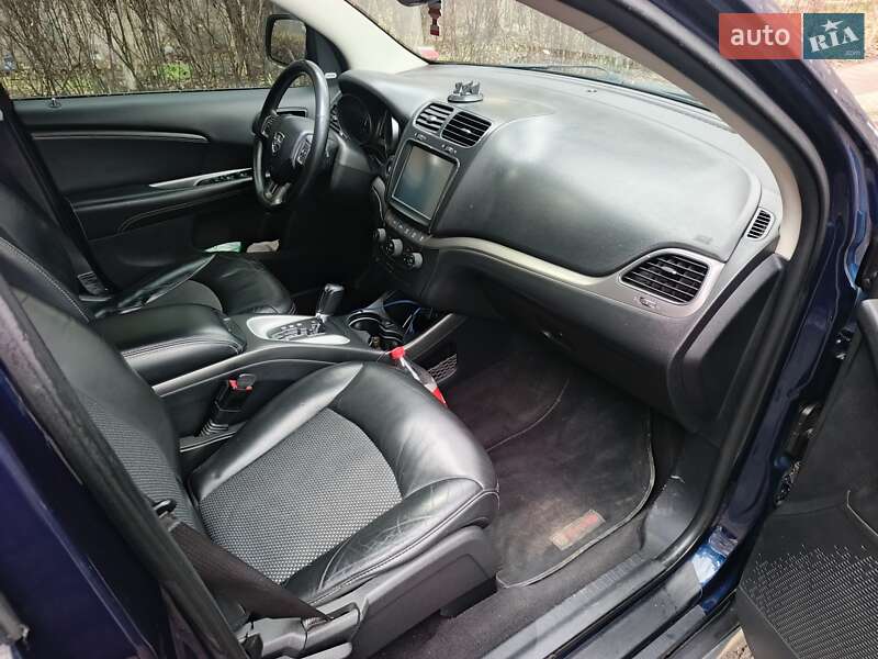 Внедорожник / Кроссовер Dodge Journey 2016 в Нежине