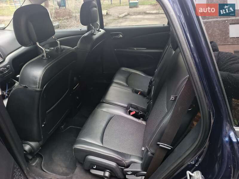 Внедорожник / Кроссовер Dodge Journey 2016 в Нежине