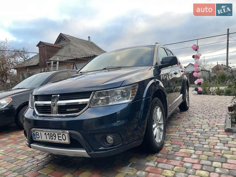 Позашляховик / Кросовер Dodge Journey 2013 в Полтаві