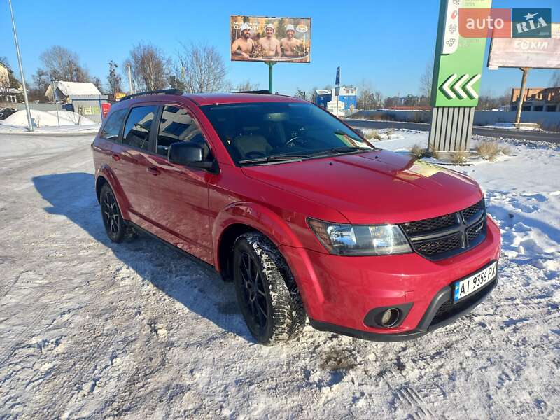 Внедорожник / Кроссовер Dodge Journey 2015 в Михайловке-Рубежовке