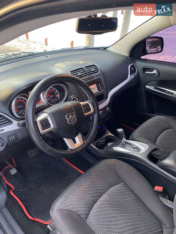Внедорожник / Кроссовер Dodge Journey 2013 в Киеве фото 10 Внедорожник / Кроссовер Dodge Journey 2013 в Киеве