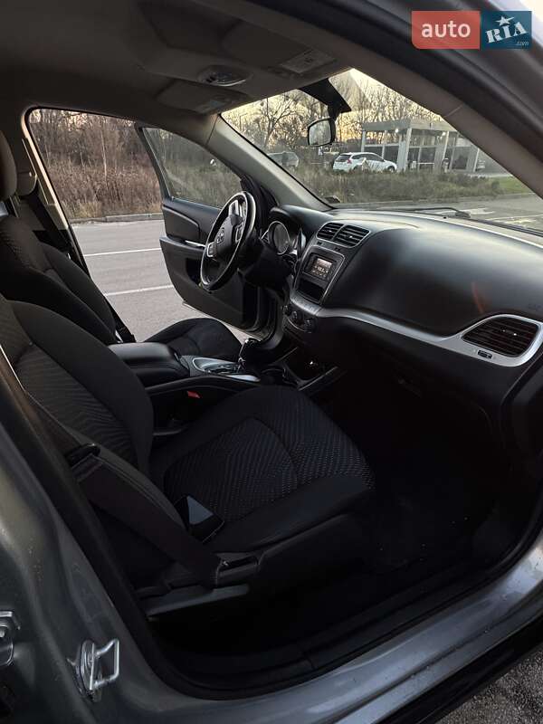 Позашляховик / Кросовер Dodge Journey 2017 в Ірпені