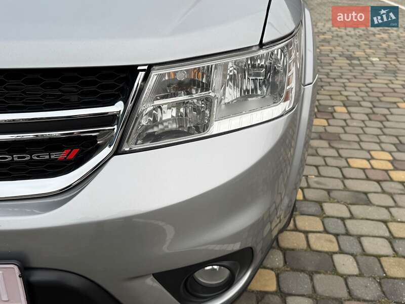 Внедорожник / Кроссовер Dodge Journey 2020 в Луцке