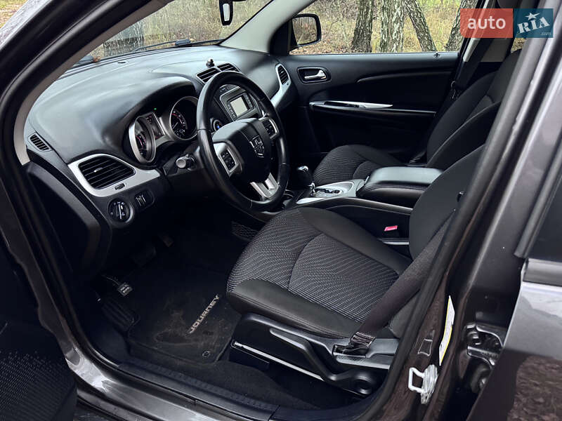 Внедорожник / Кроссовер Dodge Journey 2016 в Киеве фото 18 Внедорожник / Кроссовер Dodge Journey 2016 в Киеве
