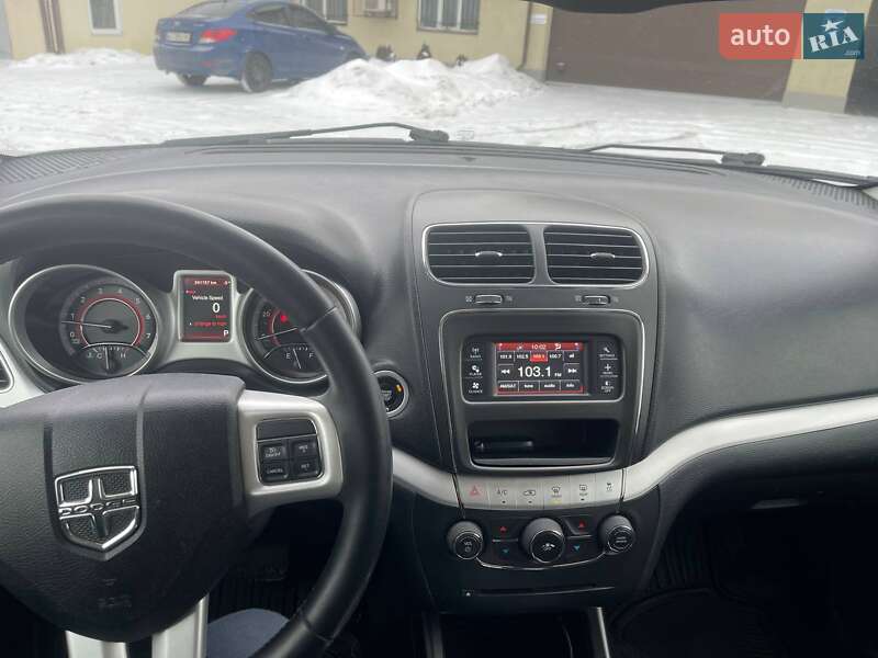 Внедорожник / Кроссовер Dodge Journey 2017 в Киеве