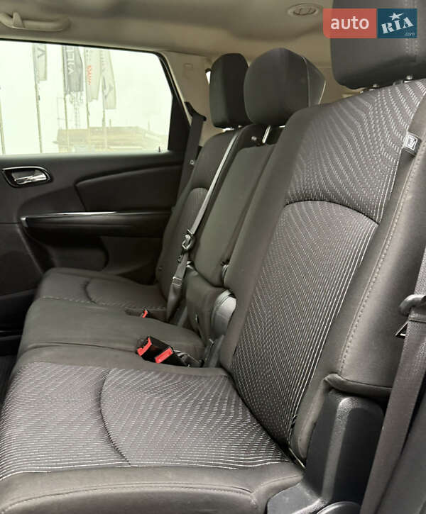 Внедорожник / Кроссовер Dodge Journey 2015 в Днепре