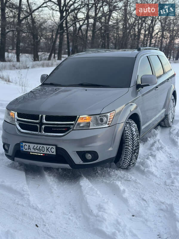 Позашляховик / Кросовер Dodge Journey 2017 в Смілі фото 13 Позашляховик / Кросовер Dodge Journey 2017 в Смілі