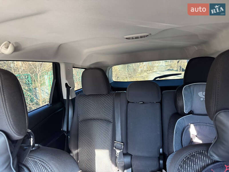 Внедорожник / Кроссовер Dodge Journey 2012 в Запорожье