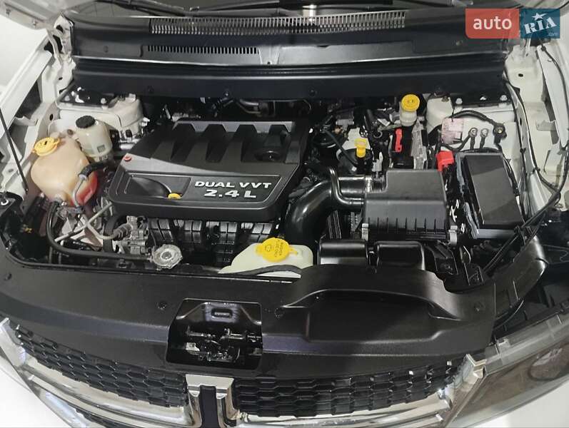 Внедорожник / Кроссовер Dodge Journey 2013 в Переяславе