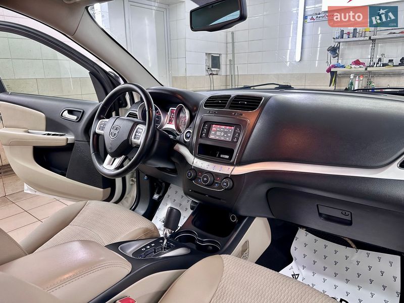 Внедорожник / Кроссовер Dodge Journey 2014 в Сумах