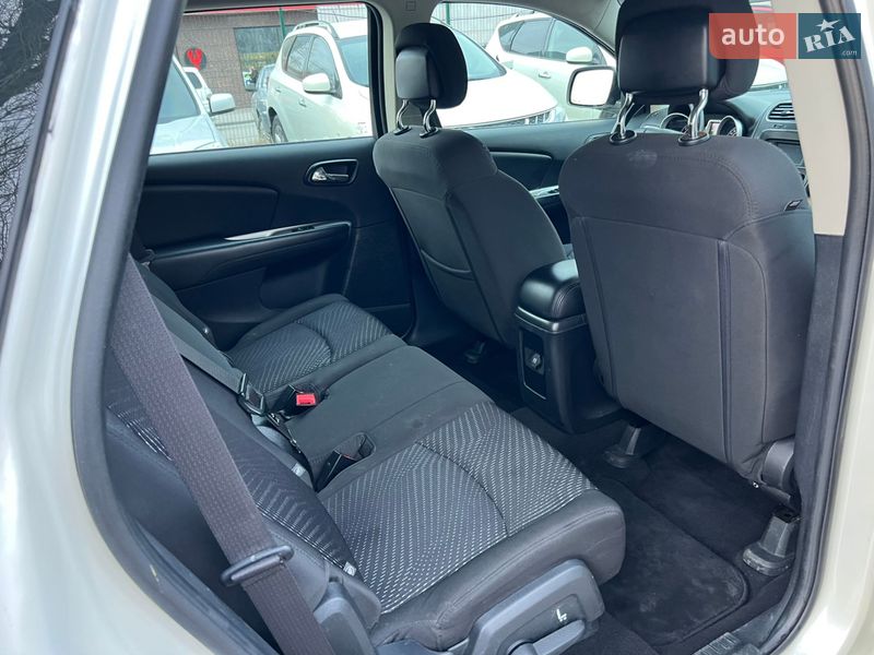 Внедорожник / Кроссовер Dodge Journey 2015 в Днепре