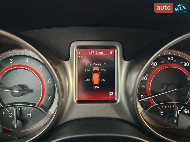 Внедорожник / Кроссовер Dodge Journey 2015 в Киеве