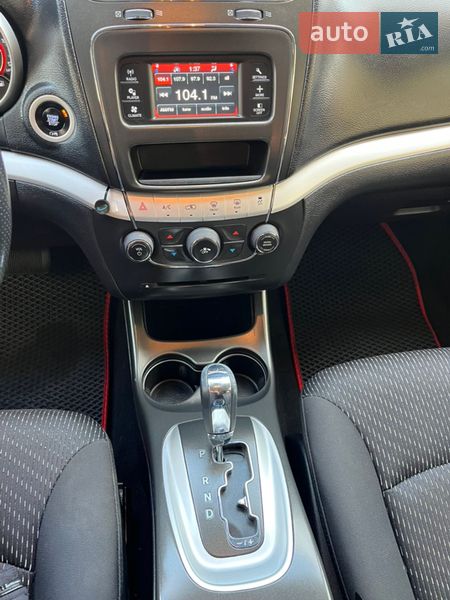 Внедорожник / Кроссовер Dodge Journey 2017 в Измаиле