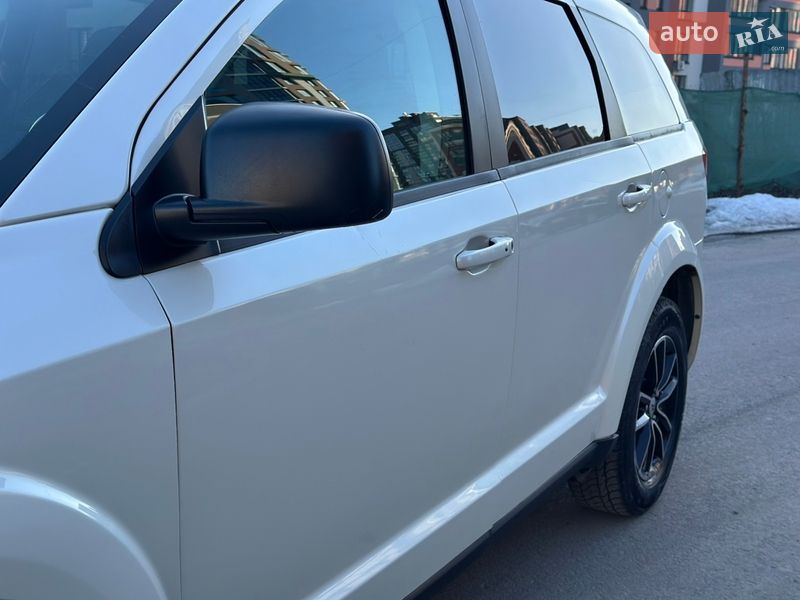 Внедорожник / Кроссовер Dodge Journey 2017 в Тернополе