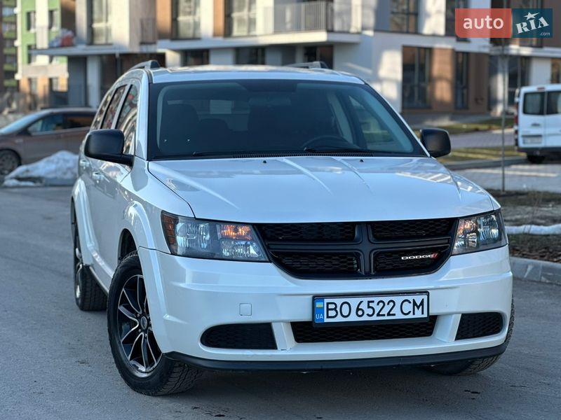 Внедорожник / Кроссовер Dodge Journey 2017 в Тернополе