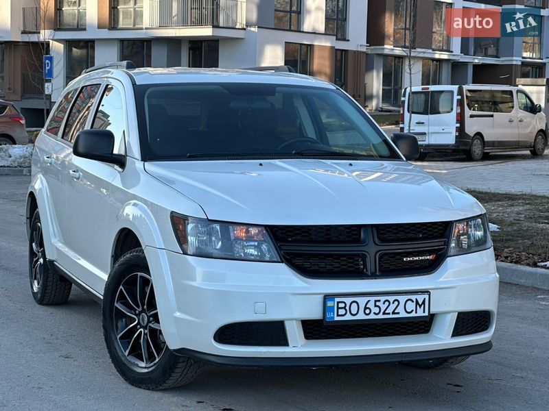 Внедорожник / Кроссовер Dodge Journey 2017 в Тернополе