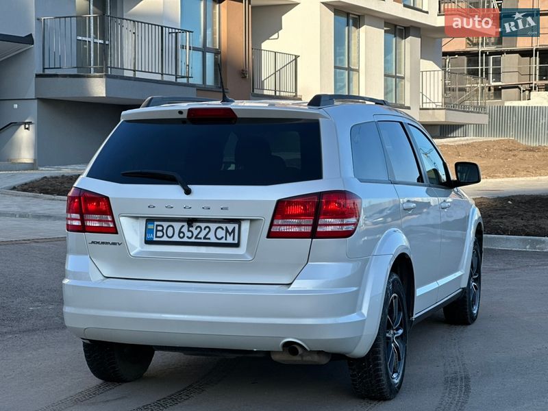 Внедорожник / Кроссовер Dodge Journey 2017 в Тернополе