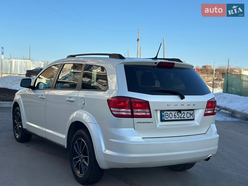 Внедорожник / Кроссовер Dodge Journey 2017 в Тернополе
