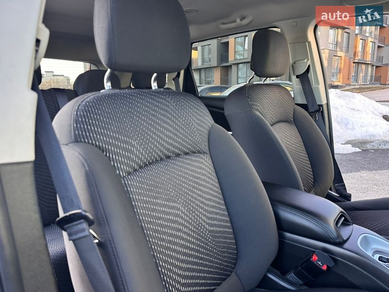 Внедорожник / Кроссовер Dodge Journey 2017 в Тернополе