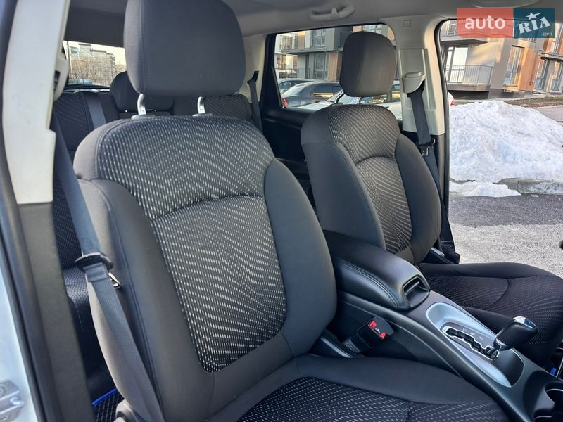 Внедорожник / Кроссовер Dodge Journey 2017 в Тернополе