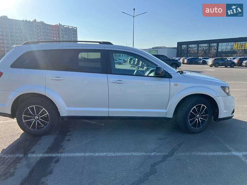 Внедорожник / Кроссовер Dodge Journey 2018 в Киеве фото 4 Внедорожник / Кроссовер Dodge Journey 2018 в Киеве