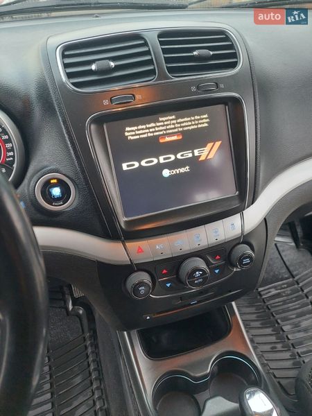 Позашляховик / Кросовер Dodge Journey 2012 в Запоріжжі