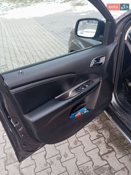 Позашляховик / Кросовер Dodge Journey 2018 в Бориславі