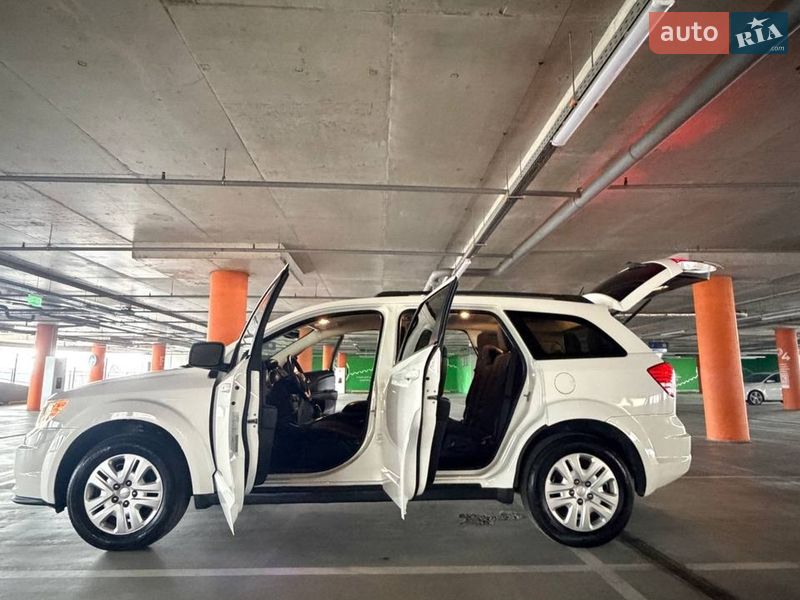Внедорожник / Кроссовер Dodge Journey 2016 в Киеве