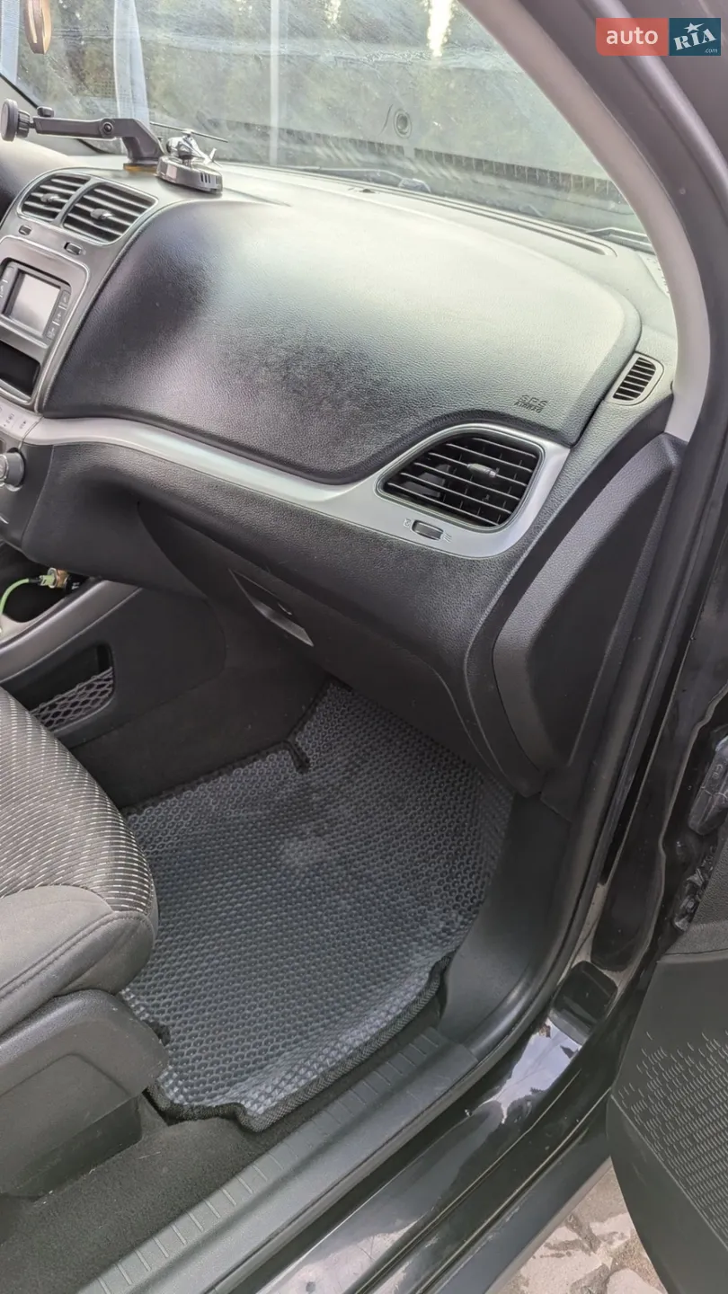 2016 Dodge Journey - мініатюра 21