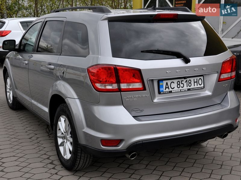 Позашляховик / Кросовер Dodge Journey 2016 в Львові