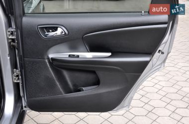 Внедорожник / Кроссовер Dodge Journey 2016 в Львове