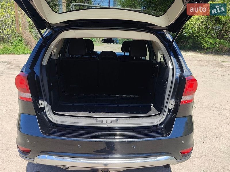 Внедорожник / Кроссовер Dodge Journey 2016 в Киеве