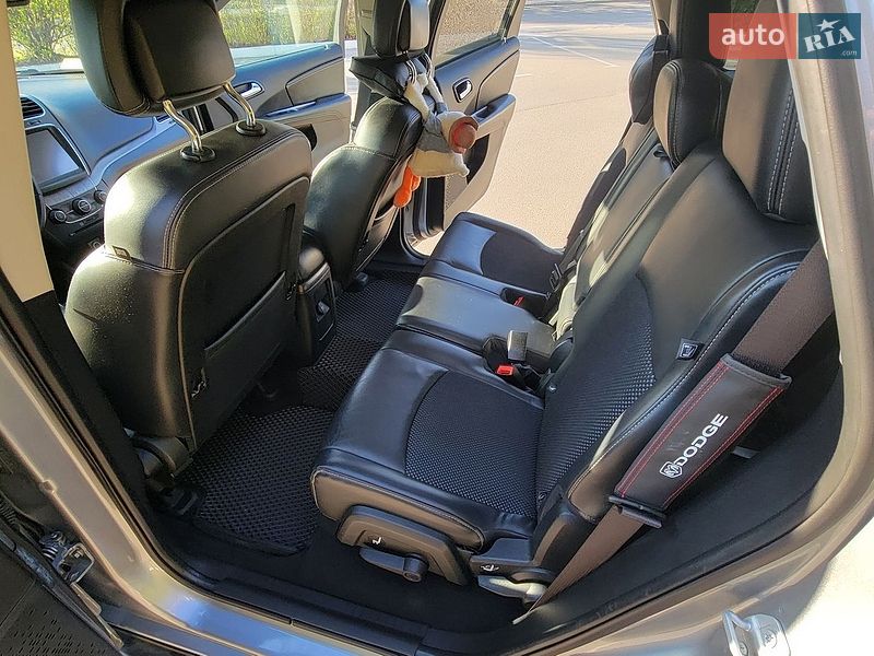 Внедорожник / Кроссовер Dodge Journey 2020 в Киеве