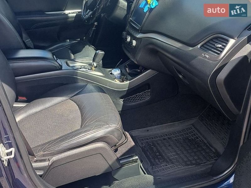 Внедорожник / Кроссовер Dodge Journey 2020 в Ровно