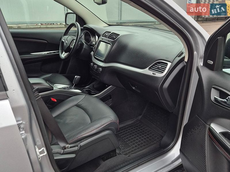 Внедорожник / Кроссовер Dodge Journey 2015 в Киеве