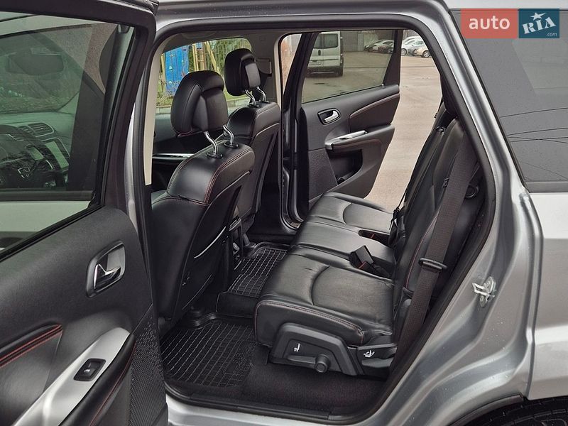 Внедорожник / Кроссовер Dodge Journey 2015 в Киеве