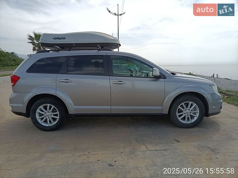 Внедорожник / Кроссовер Dodge Journey 2015 в Кривом Роге