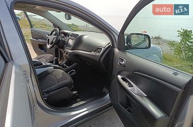Внедорожник / Кроссовер Dodge Journey 2015 в Кривом Роге