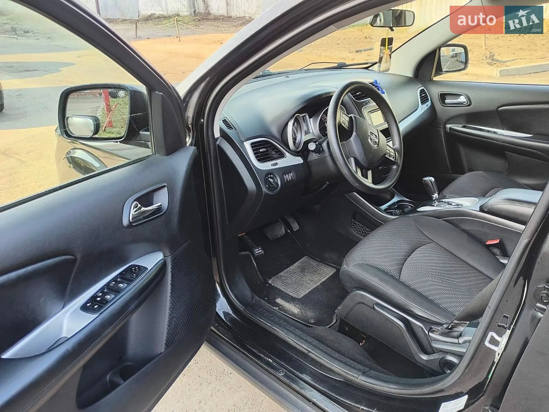 2011 Dodge Journey - мініатюра 4