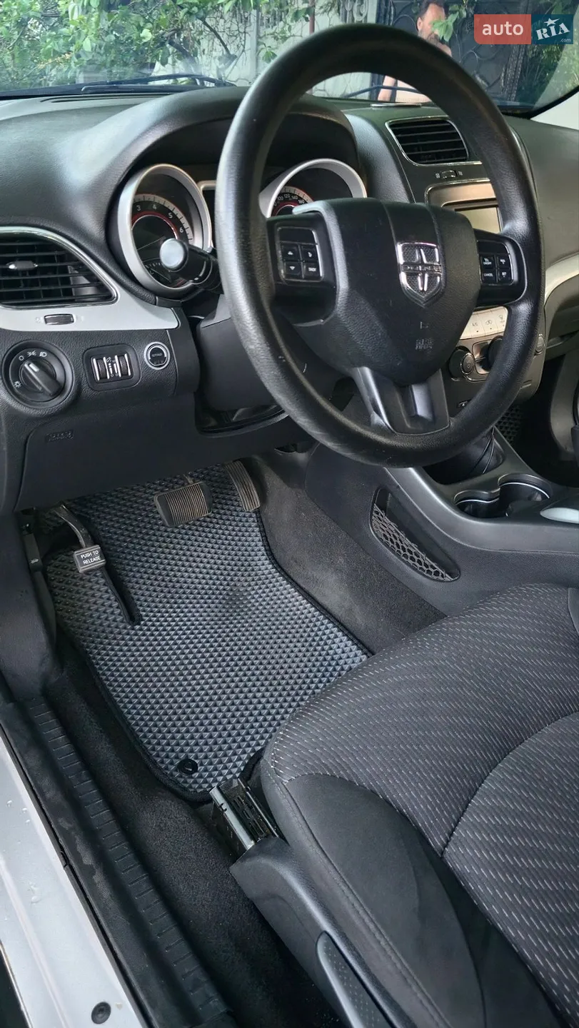 2011 Dodge Journey - мініатюра 27
