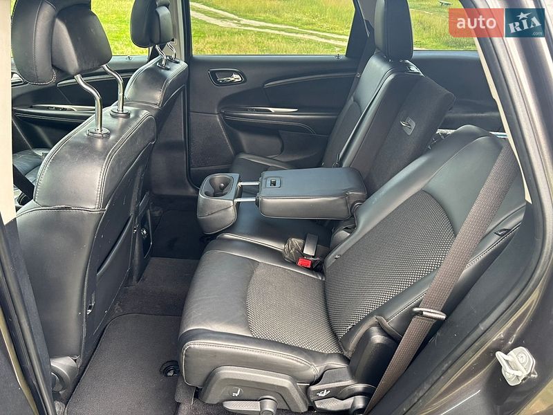 Внедорожник / Кроссовер Dodge Journey 2020 в Березане