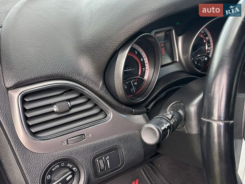 Внедорожник / Кроссовер Dodge Journey 2020 в Березане