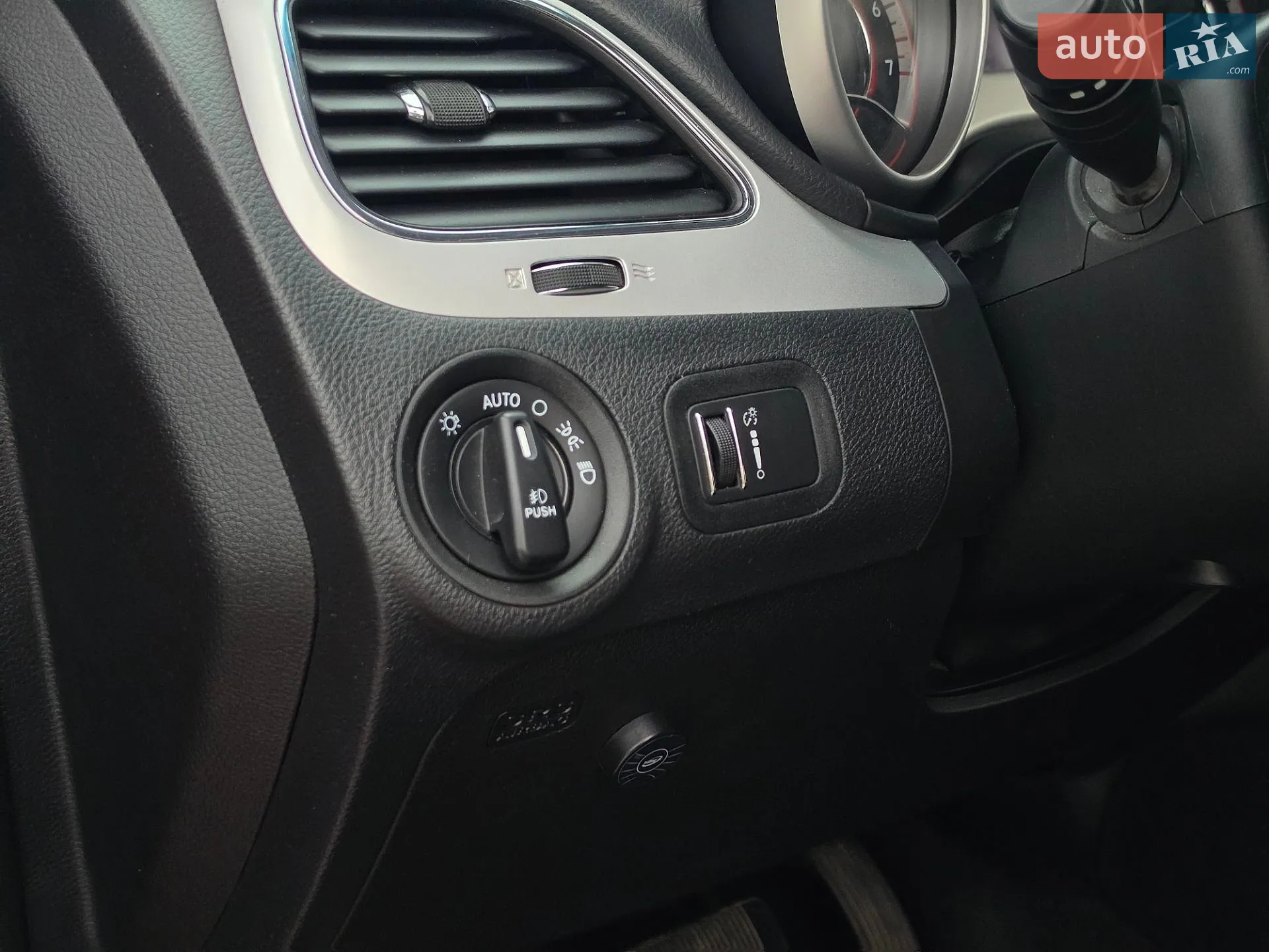 2017 Dodge Journey - мініатюра 45