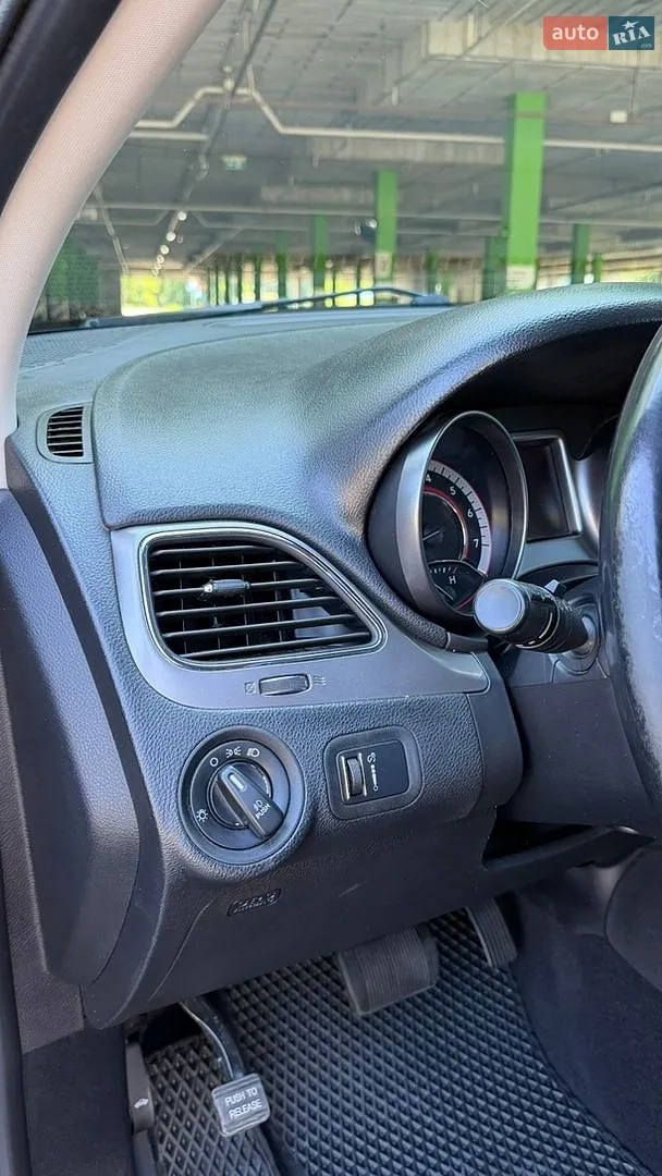 2015 Dodge Journey - мініатюра 11
