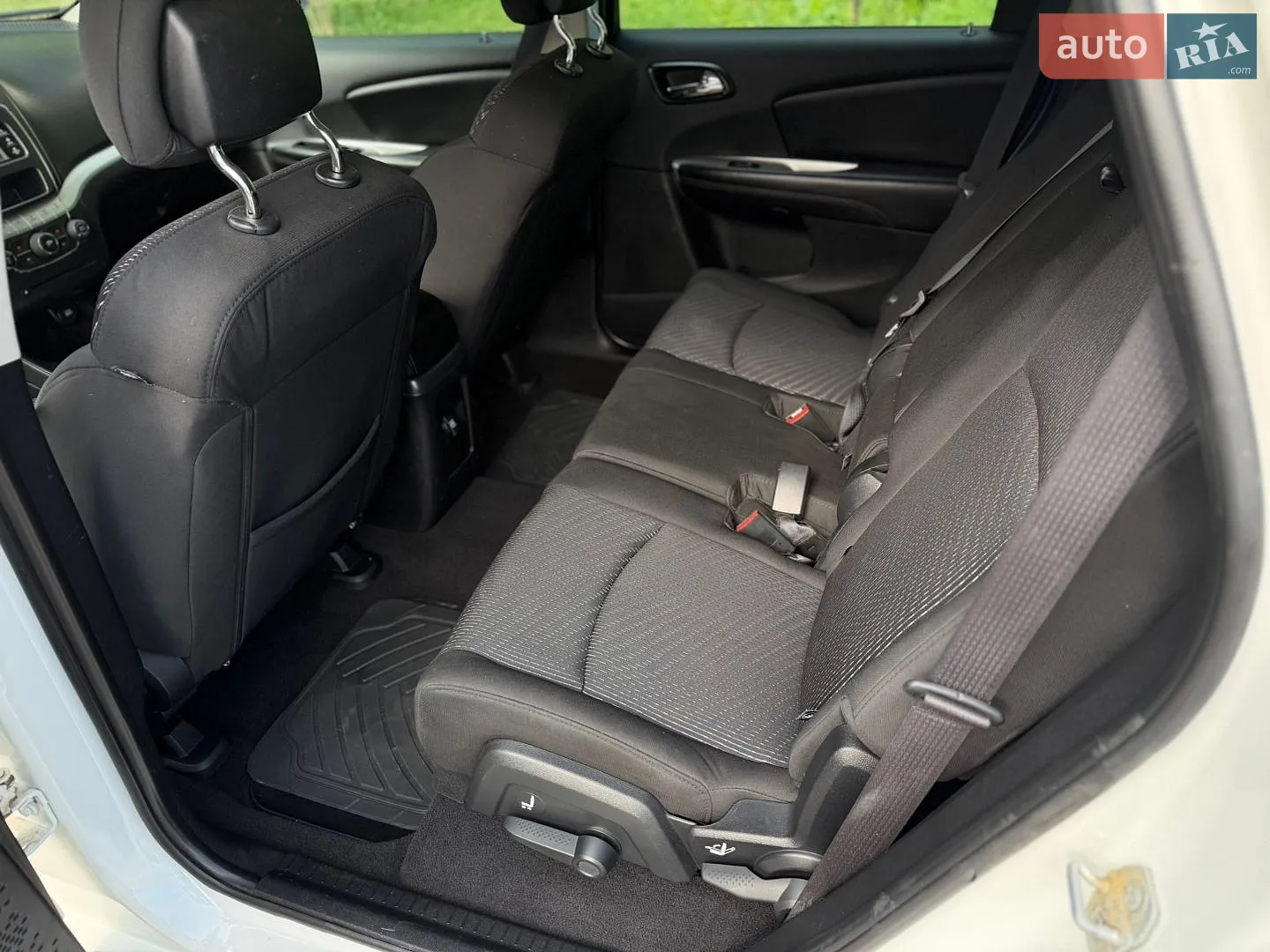 2015 Dodge Journey - мініатюра 31
