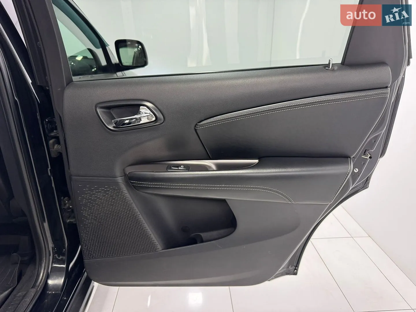 2018 Dodge Journey - мініатюра 37