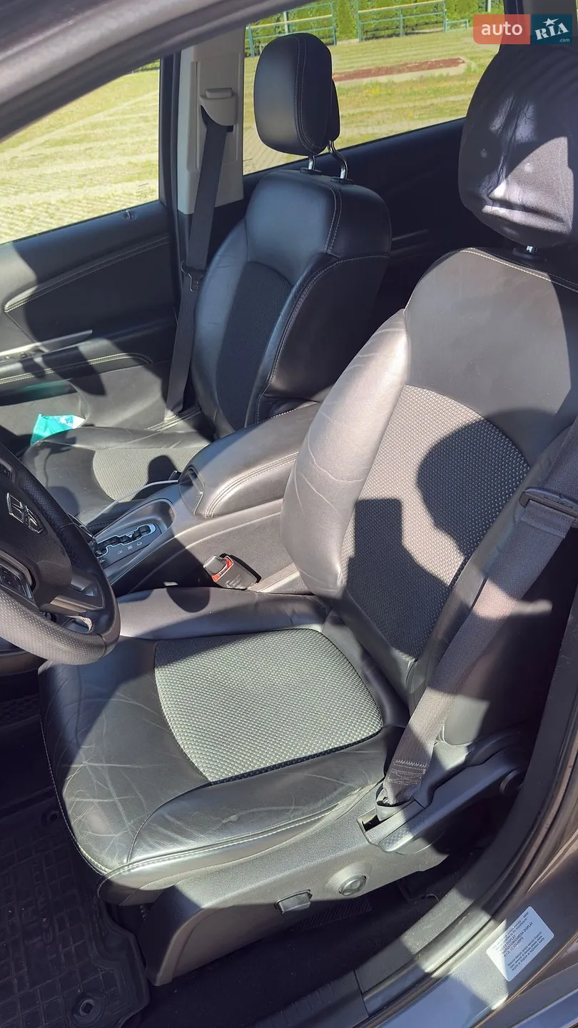 2015 Dodge Journey - мініатюра 10